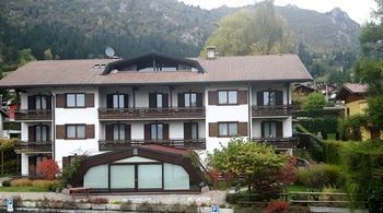 Active Hotel 4*